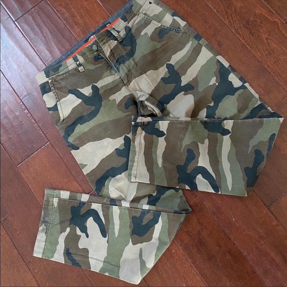 COPY - Vans Off The Wall Camo Pants